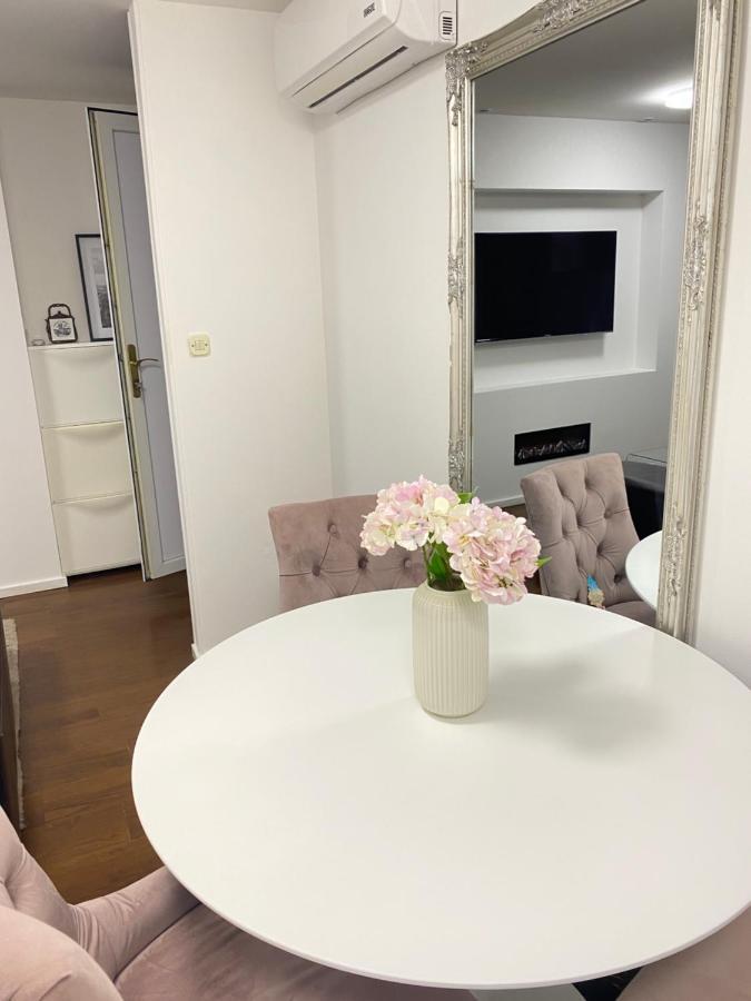 Sweet Flat With 2 Bedrooms Split Croatia Екстериор снимка
